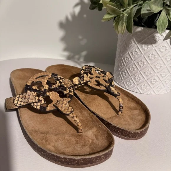 Tory Burch Miller cloud Womens size 5.5 shoes brown snakeskin slip on thong - Picture 2 of 5